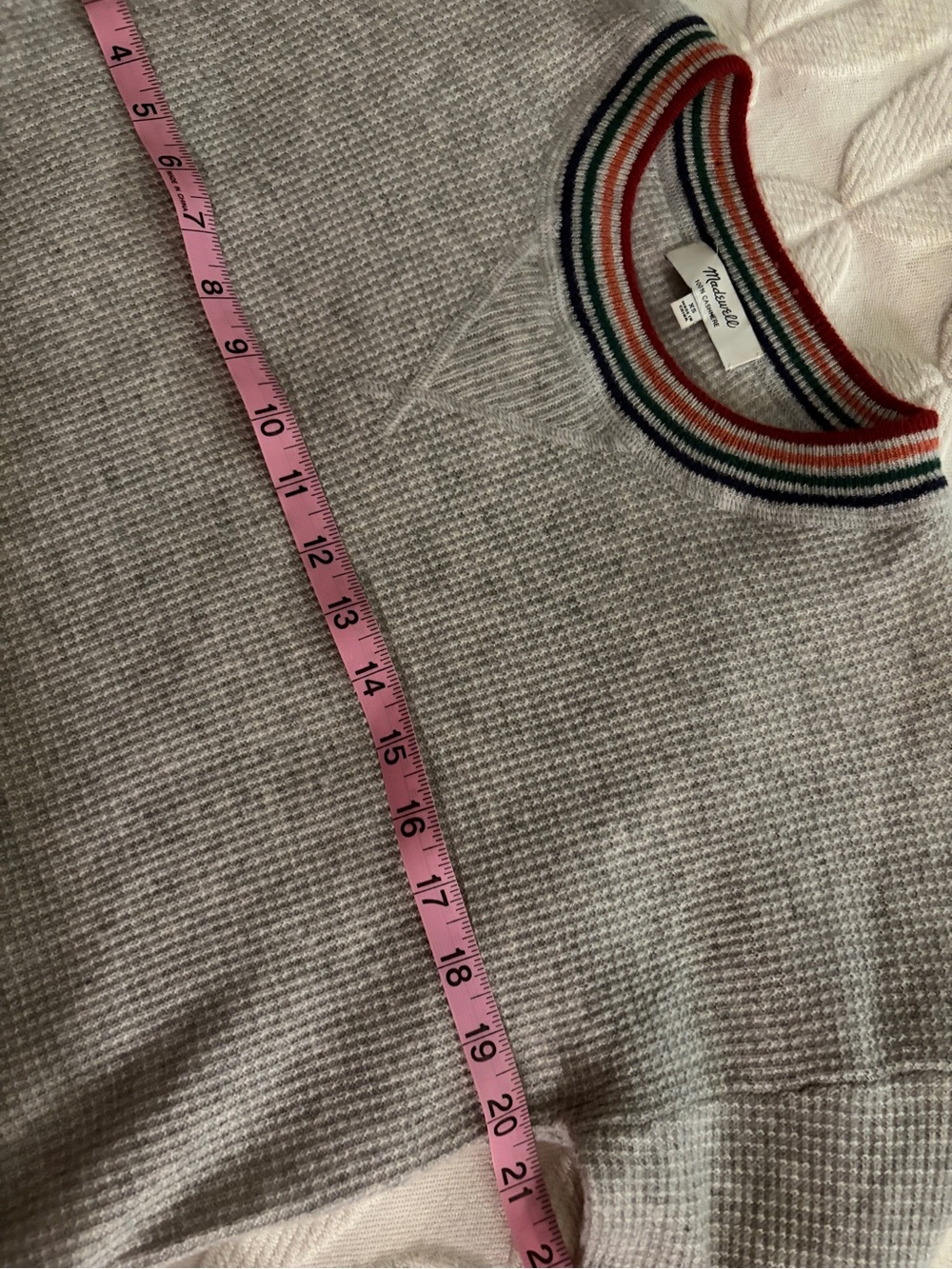 Like new Madewell size XS Light Gray waffle cashmere sweater with rainbow trim - Picture 10 of 10